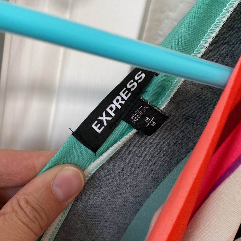 Express wrap top - Picture 3 of 4